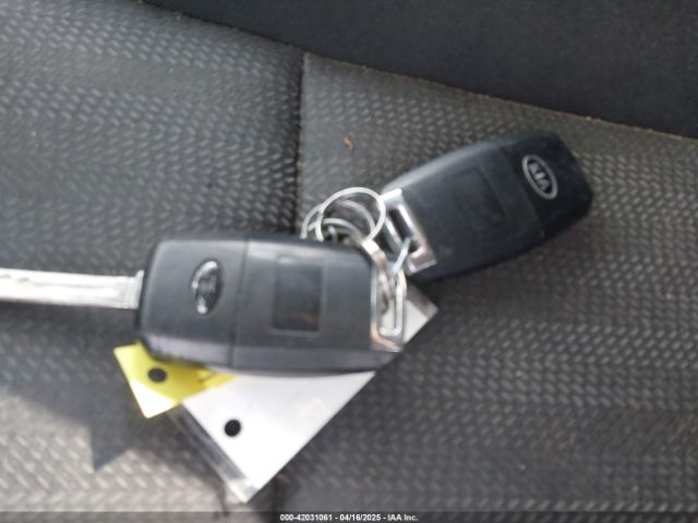 KNDPM3ACXL7823382 KIA Sportage Lx