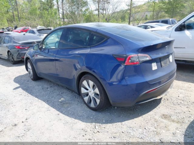 5YJYGDED8MF116359 Tesla Model Y Standard Range Rear-wheel Drive