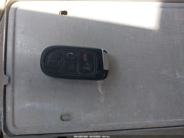 1C4PJLDB0GW249592 Jeep Cherokee Limited