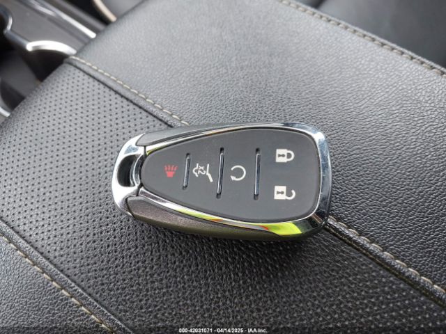 1GNERKKW8NJ103877 Chevrolet Traverse Fwd Premier
