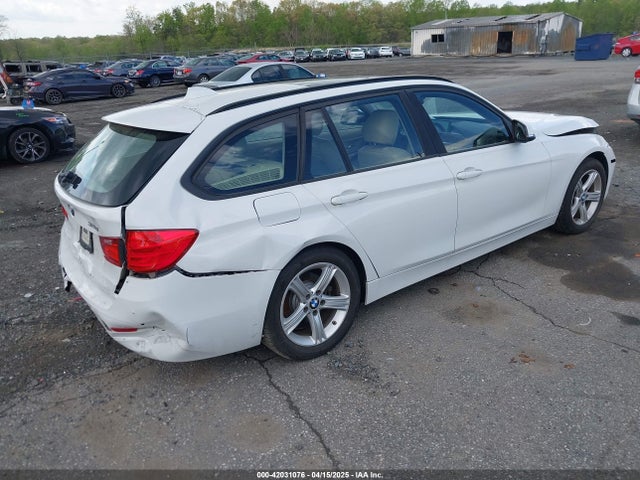 WBA3G7C55EKN37528 BMW 328i Xdrive