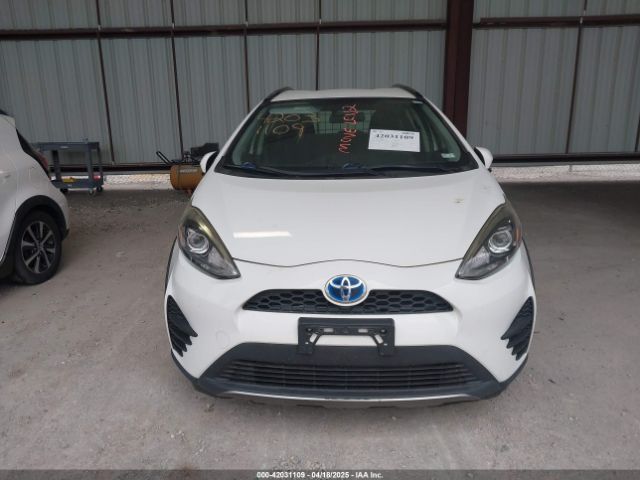 JTDKDTB35J1599639 Toyota Prius C Two