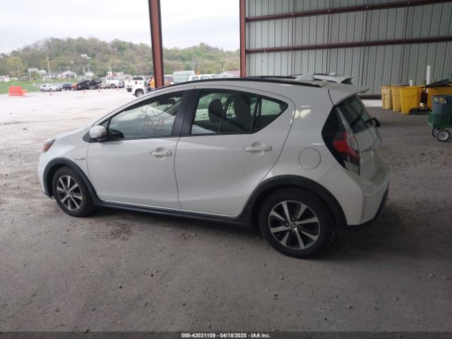 JTDKDTB35J1599639 Toyota Prius C Two