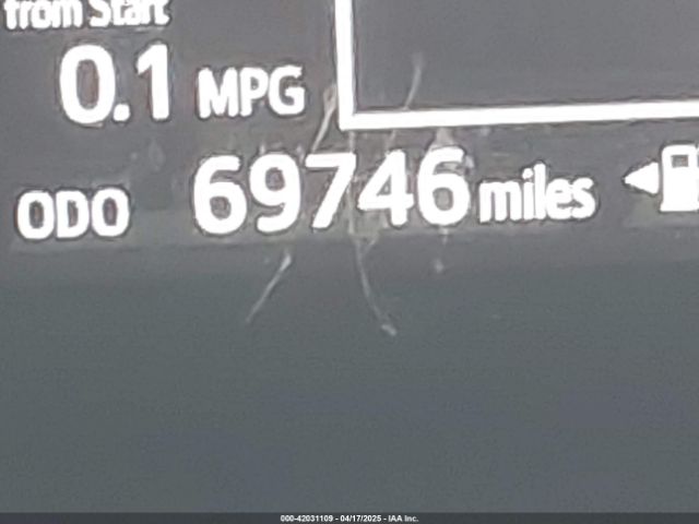 JTDKDTB35J1599639 Toyota Prius C Two