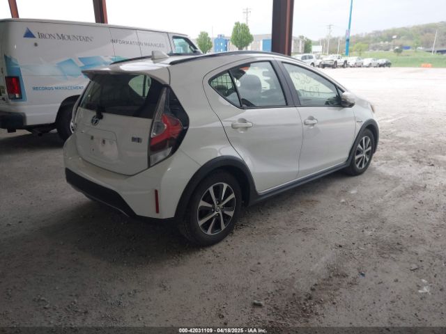 JTDKDTB35J1599639 Toyota Prius C Two