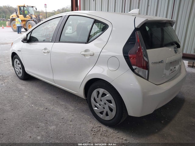 JTDKDTB37G1125636 Toyota Prius C Two