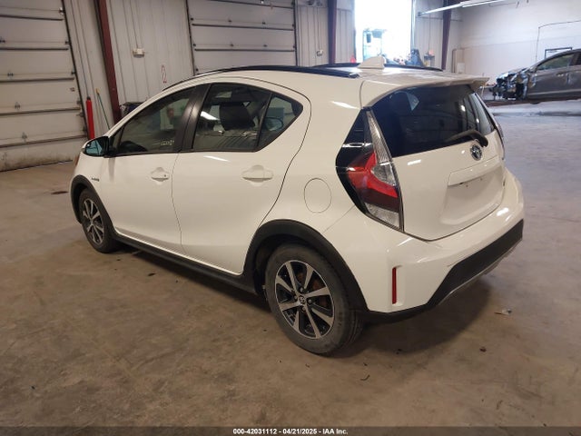 JTDKDTB35J1599642 Toyota Prius C Two