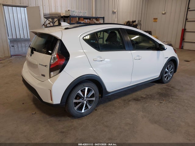 JTDKDTB35J1599642 Toyota Prius C Two