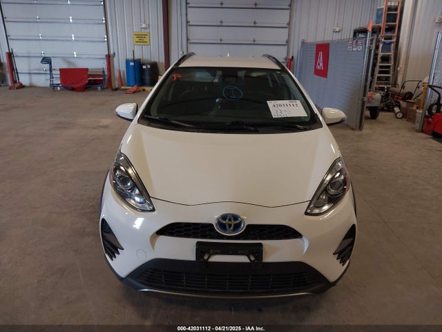 JTDKDTB35J1599642 Toyota Prius C Two