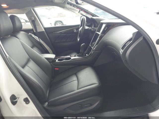 JN1EV7AP9JM354656 Infiniti 2018