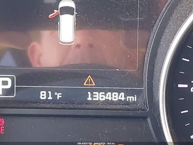 KNDMC5C19F6018139 KIA Sedona Sx