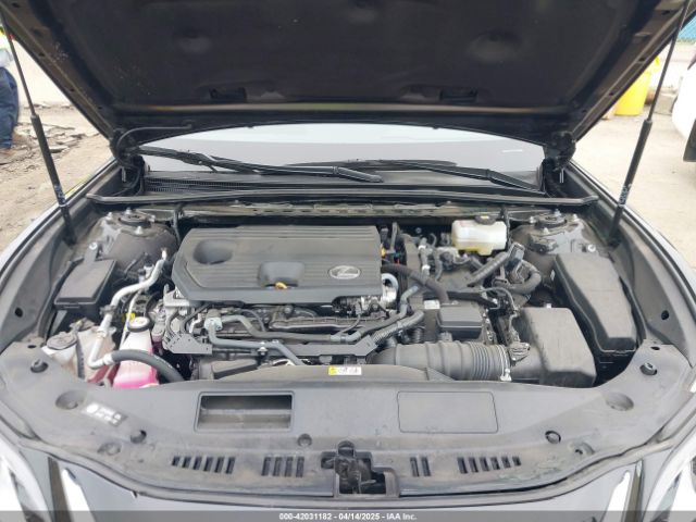 58ADA1C16PU029969 Lexus ES 300H
