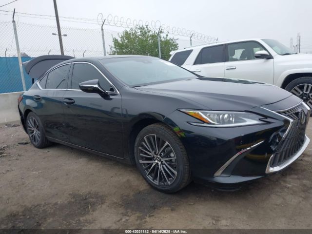 58ADA1C16PU029969 Lexus ES 300H