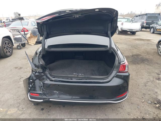 58ADA1C16PU029969 Lexus ES 300H