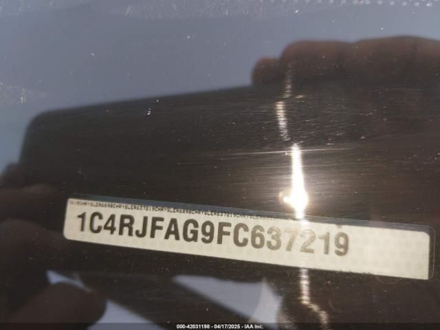 1C4RJFAG9FC637219 Jeep Grand Cherokee Altitude