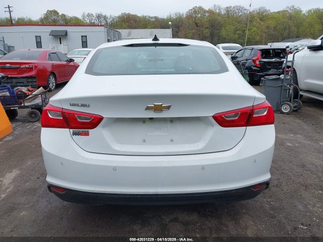 1G1ZC5ST7MF087264 Chevrolet Malibu Fwd 1fl
