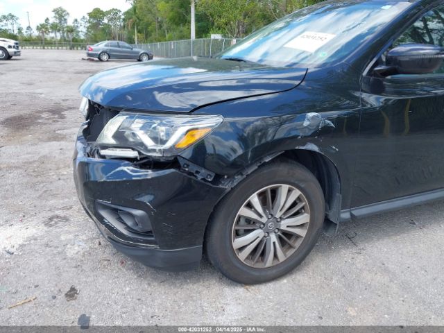 5N1DR2BN4LC641890 Nissan Pathfinder Sv 2wd