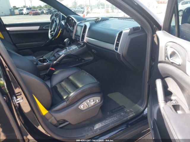 WP1AC2A2XFLA80727 Porsche Cayenne Turbo