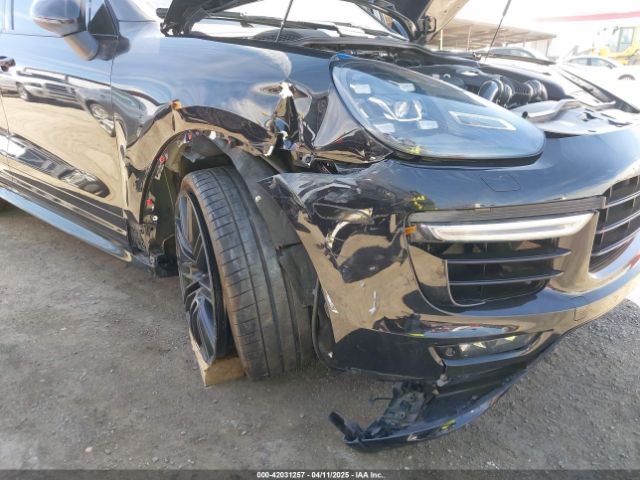 WP1AC2A2XFLA80727 Porsche Cayenne Turbo