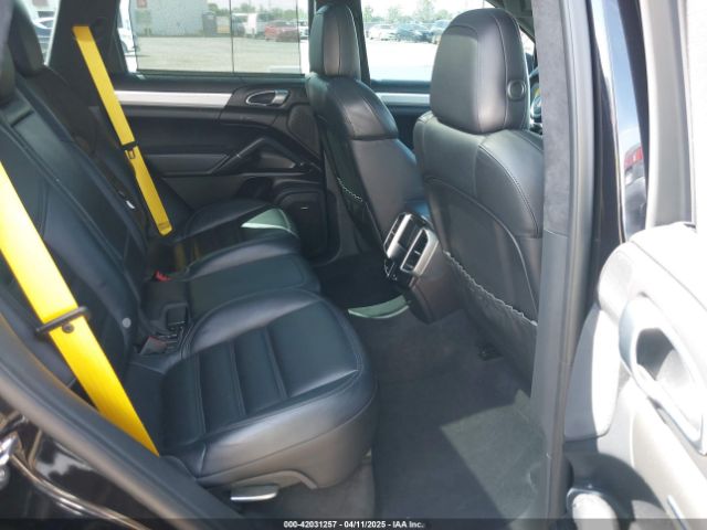 WP1AC2A2XFLA80727 Porsche Cayenne Turbo