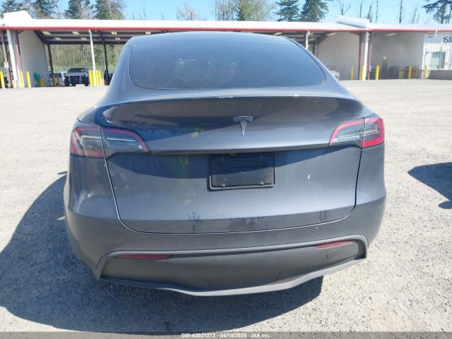 7SAYGDED5PF967493 Tesla Model Y Rwd