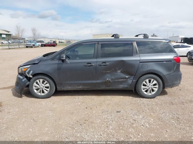 KNDMB5C17H6253936 KIA SEDONA LX