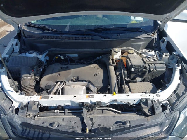 2GNAXKEXXJ6267227 Chevrolet EQUINOX LT
