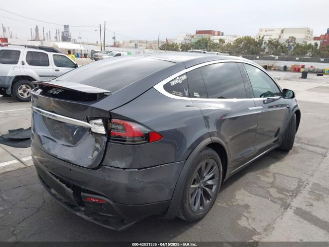 2018 TESLA MODEL X 5YJXCDE20JF087148 Photo 3