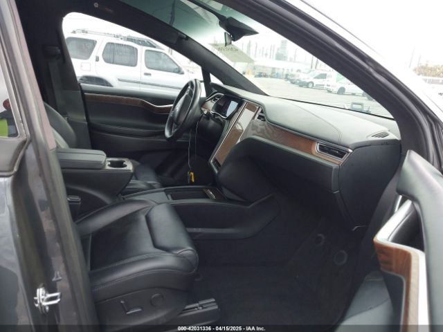 2018 TESLA MODEL X 5YJXCDE20JF087148 Photo 4
