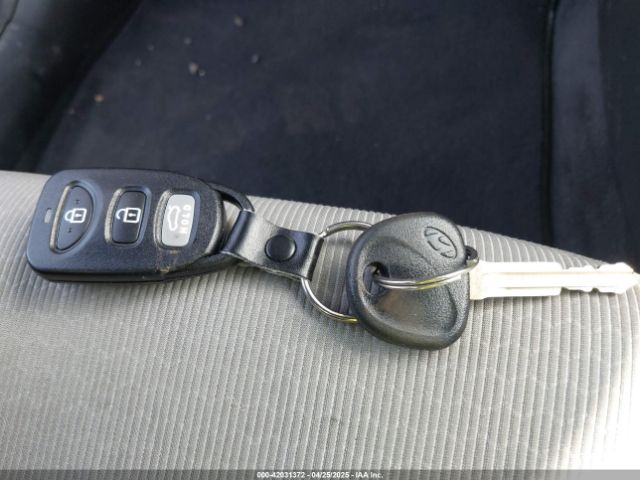 5NPD84LF3JH276162 Hyundai ELANTRA SEL