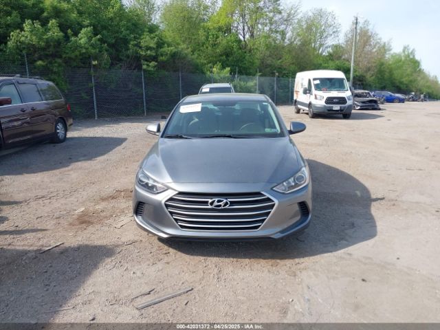 5NPD84LF3JH276162 Hyundai ELANTRA SEL