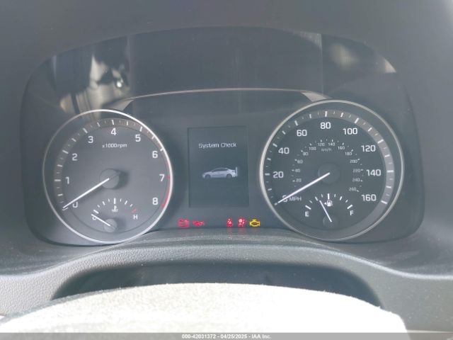 5NPD84LF3JH276162 Hyundai ELANTRA SEL