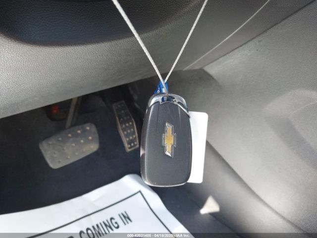 1GNERFKW5MJ135241 Chevrolet Traverse Fwd Ls