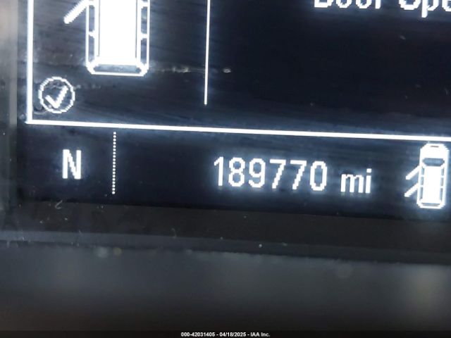 1GNERFKW5MJ135241 Chevrolet Traverse Fwd Ls