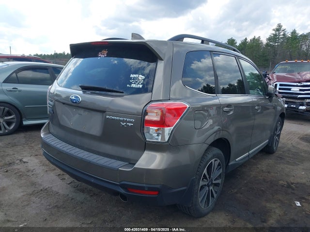 JF2SJGWC1HH507035 Subaru Forester 2.0xt Touring