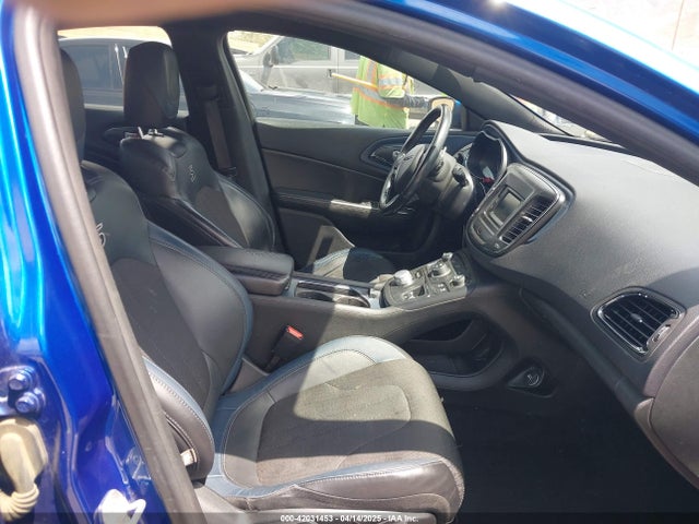 1C3CCCBG0FN635140 Chrysler 200