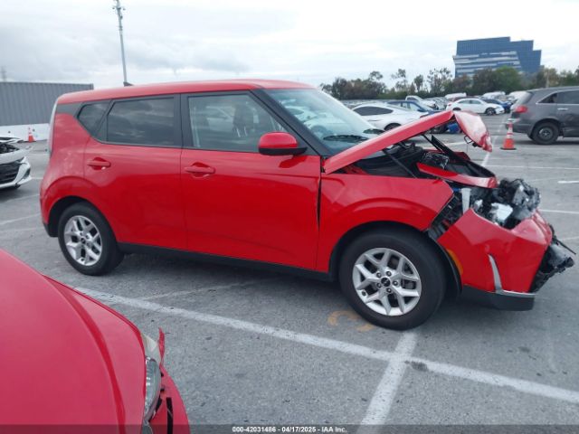 KNDJ23AU7P7212090 KIA SOUL LX