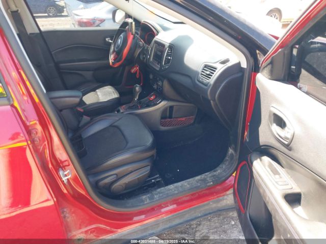 2019 JEEP COMPASS 3C4NJDDB7KT681947 Photo 4