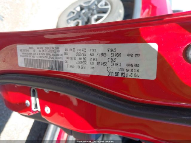 2019 JEEP COMPASS 3C4NJDDB7KT681947 Photo 8