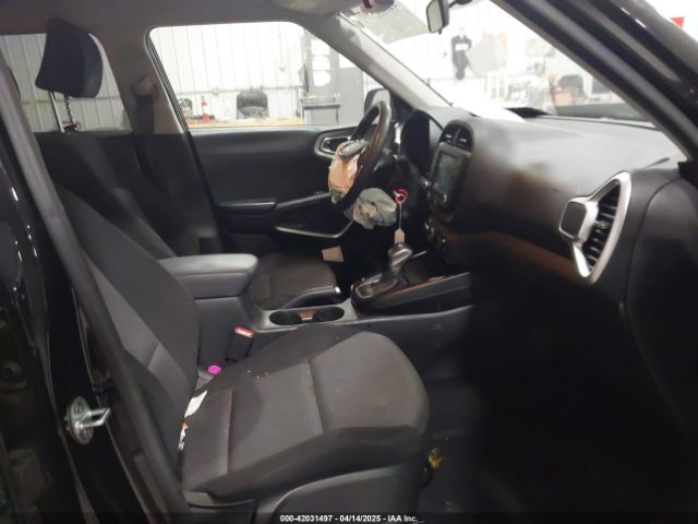 KNDJ23AU7L7724863 KIA SOUL LX