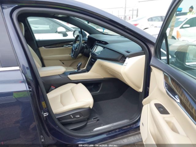 1GYKNARS1HZ102865 Cadillac Xt5 Standard