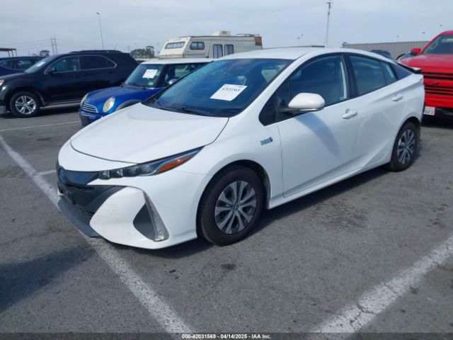 JTDKAMFP7M3197111 Toyota Prius Prime Le