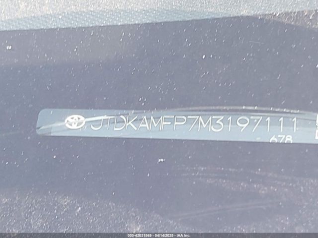 JTDKAMFP7M3197111 Toyota Prius Prime Le