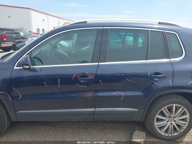 WVGAV7AX0FW509114 Volkswagen Tiguan Sel