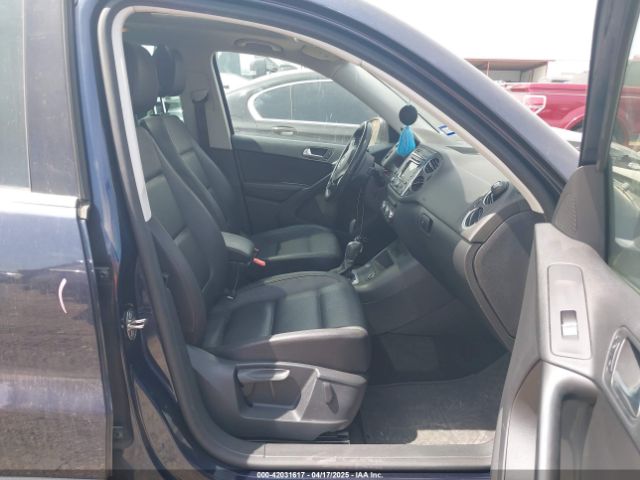 WVGAV7AX0FW509114 Volkswagen Tiguan Sel