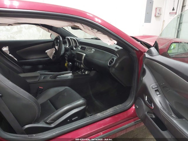 2G1FF1E32F9246718 Chevrolet lfx