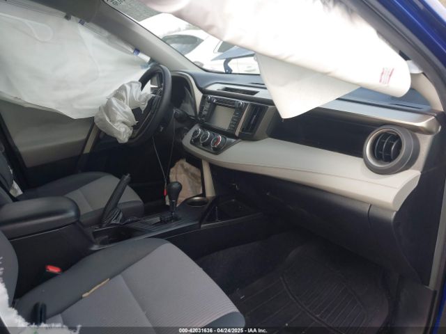 2T3BFREV0FW408275 Toyota RAV4 LE