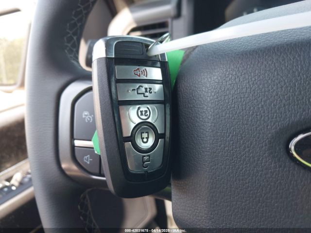 1FTFW3L50RFA93307 Ford F-150 Xlt