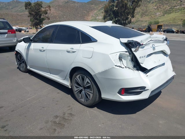 Honda l15b7 2017 2HGFC1F33HH659997 Image 3