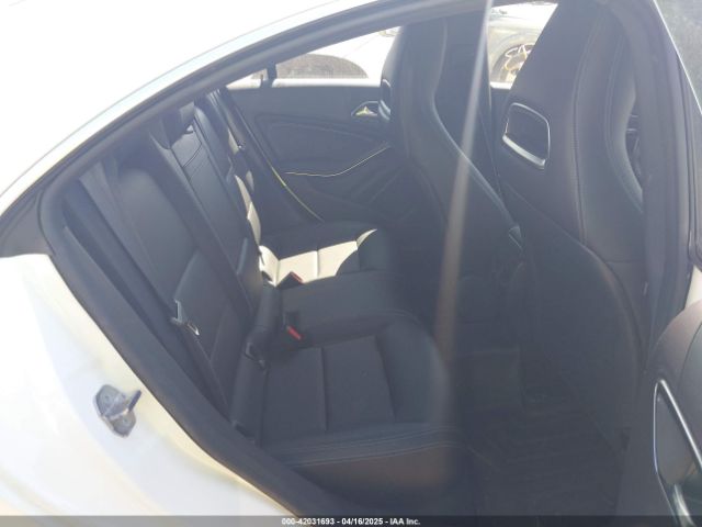 WDDSJ4GBXJN693447 Mercedes-Benz CLA 250 4MATIC